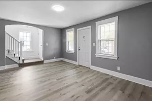 2465 W Congress St, Milwaukee, WI 53209 - Photo 1