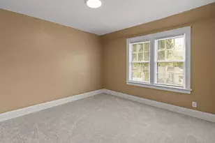 2465 W Congress St, Milwaukee, WI 53209 - Photo 22