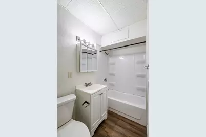 509  5th Ave #511, 513, La Crosse, WI 54601 - Photo 2
