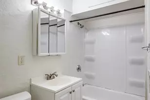 509 5th Ave, La Crosse, WI 54601 - Photo 2