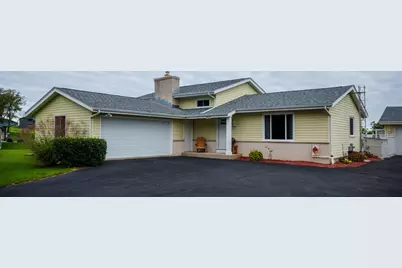 30126  Ketterhagen Rd, Burlington, WI 53105 - Photo 1