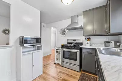 8215-8217  Portland Ave, Wauwatosa, WI 53213 - Photo 12