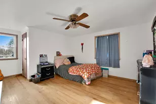 3905 E Klieforth Ave, Cudahy, WI 53110 - Photo 8