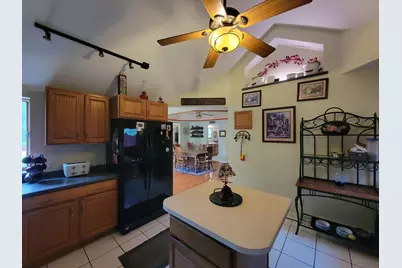 308 N Jefferson St, Whitewater, WI 53190 - Photo 18