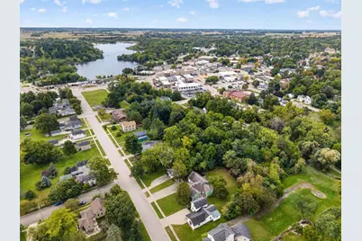 308 N Jefferson St, Whitewater, WI 53190 - Photo 36