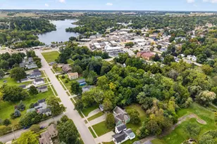 308 N Jefferson St, Whitewater, WI 53190 - Photo 36