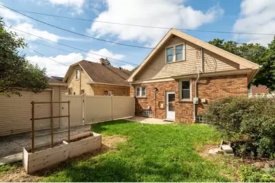 2344 N 60th St, Milwaukee, WI 53210 - Photo 40