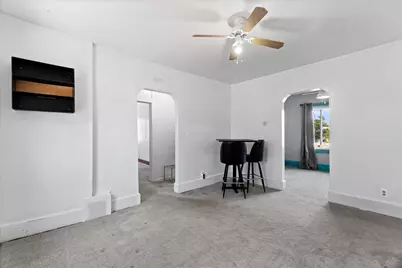 111 W Howard Ave, Milwaukee, WI 53207 - Photo 18
