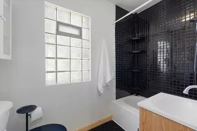 111 W Howard Ave, Milwaukee, WI 53207 - Photo 28
