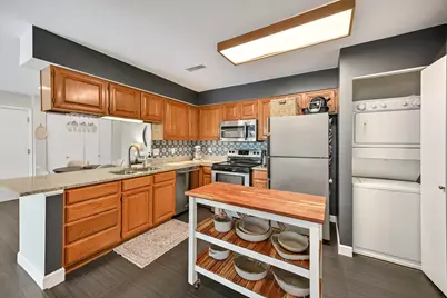 399 N Main St #F, Thiensville, WI 53092 - Photo 6