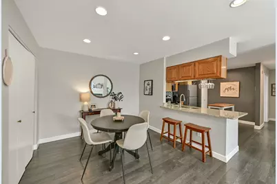 399 N Main St #F, Thiensville, WI 53092 - Photo 4