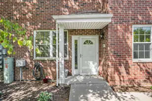 8485 S Ashbury Ln, Oak Creek, WI 53154 - Photo 1