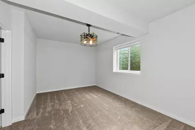 2009  Paris Ln, Cottage Grove, WI 53527 - Photo 50