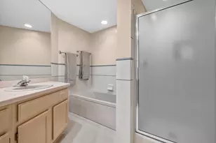 333 Lake Ave, Racine, WI 53403 - Photo 14