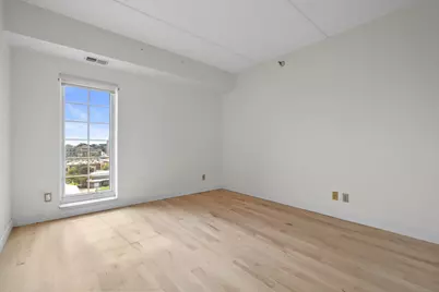 333  Lake Ave #807, Racine, WI 53403 - Photo 16