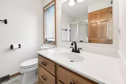 548  Winter Dr, Walworth, WI 53184 - Photo 16