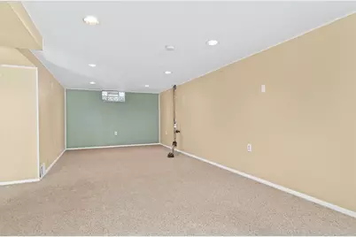 1827 N 117th St, Wauwatosa, WI 53226 - Photo 22