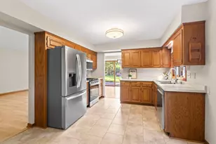 3775 Yukon Rd, Brookfield, WI 53045 - Photo 14