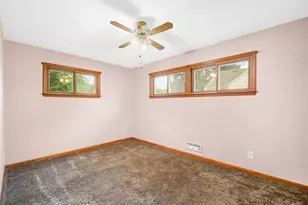 1405 Beverly Ln, West Bend, WI 53090 - Photo 10