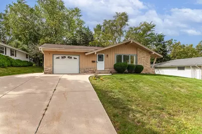 1927  Michigan Ave, Waukesha, WI 53188 - Photo 24