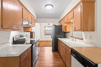 1927  Michigan Ave, Waukesha, WI 53188 - Photo 8