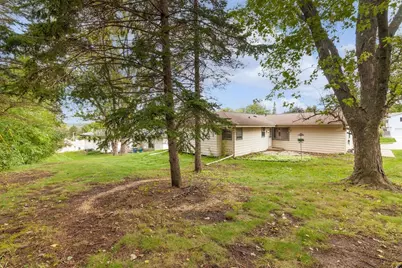 1927  Michigan Ave, Waukesha, WI 53188 - Photo 22