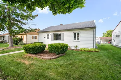 3211 S 68th St, Milwaukee, WI 53219 - Photo 2