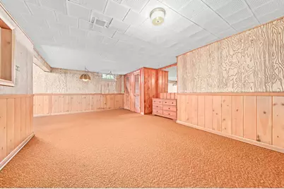 551 N 93rd St, Milwaukee, WI 53226 - Photo 20