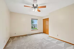 970 E Mackinac Ave, Oak Creek, WI 53154 - Photo 18