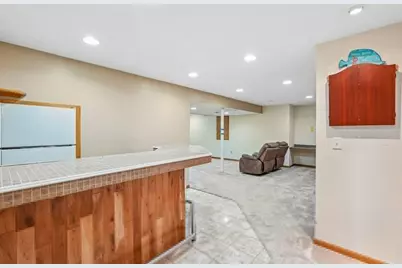 970 E Mackinac Ave, Oak Creek, WI 53154 - Photo 22