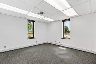 840  Lake Ave #100, Racine, WI 53403 - Photo 2