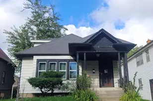 4343 N 17th St, Milwaukee, WI 53209 - Photo 1