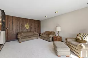 1706 Sunset Ln, New Holstein, WI 53061 - Photo 4