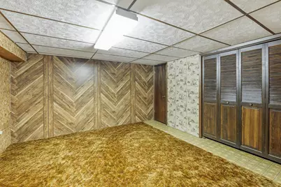 1706  Sunset Ln, New Holstein, WI 53061 - Photo 18