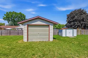 1706 Sunset Ln, New Holstein, WI 53061 - Photo 24