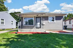 2039 Wustum Ave, Racine, WI 53404 - Photo 1