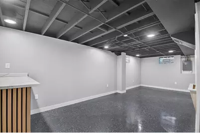 2039  Wustum Ave, Racine, WI 53404 - Photo 16
