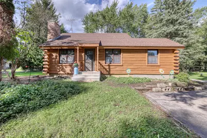 N35W28744  Old North Shore Dr, Delafield, WI 53072 - Photo 2