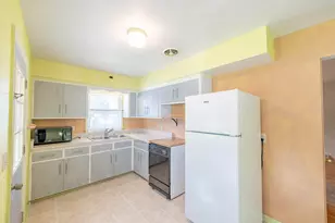 2019 Kentucky St, Racine, WI 53405 - Photo 4