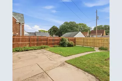3374 N 46th St, Milwaukee, WI 53216 - Photo 24