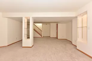 N21W24347 Deer Park Ct, Pewaukee, WI 53072 - Photo 38