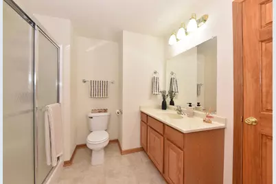 N21W24347  Deer Park Ct #A, Pewaukee, WI 53072 - Photo 42