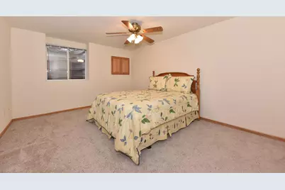 N21W24347  Deer Park Ct #A, Pewaukee, WI 53072 - Photo 40
