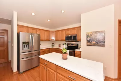 N21W24347  Deer Park Ct #A, Pewaukee, WI 53072 - Photo 16