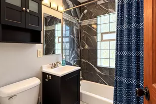 8712 W Montana Ave, West Allis, WI 53227 - Photo 10