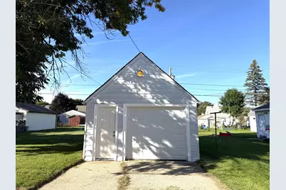 8712 W Montana Ave, West Allis, WI 53227 - Photo 22