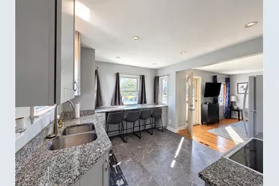 8712 W Montana Ave, West Allis, WI 53227 - Photo 4