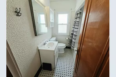 2519 N 62nd St, Wauwatosa, WI 53213 - Photo 18