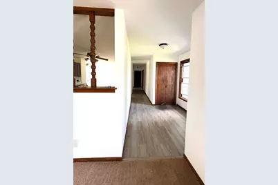 309 S Klein Dr, Waunakee, WI 53597 - Photo 2