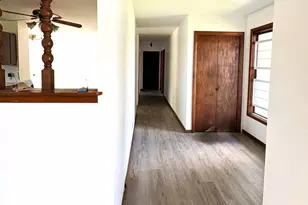 309 S Klein Dr, Waunakee, WI 53597 - Photo 2